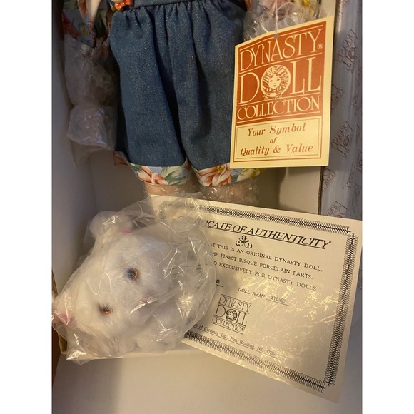 Dynasty Doll Collection Porcelain‎ Doll - Picture 2 of 8